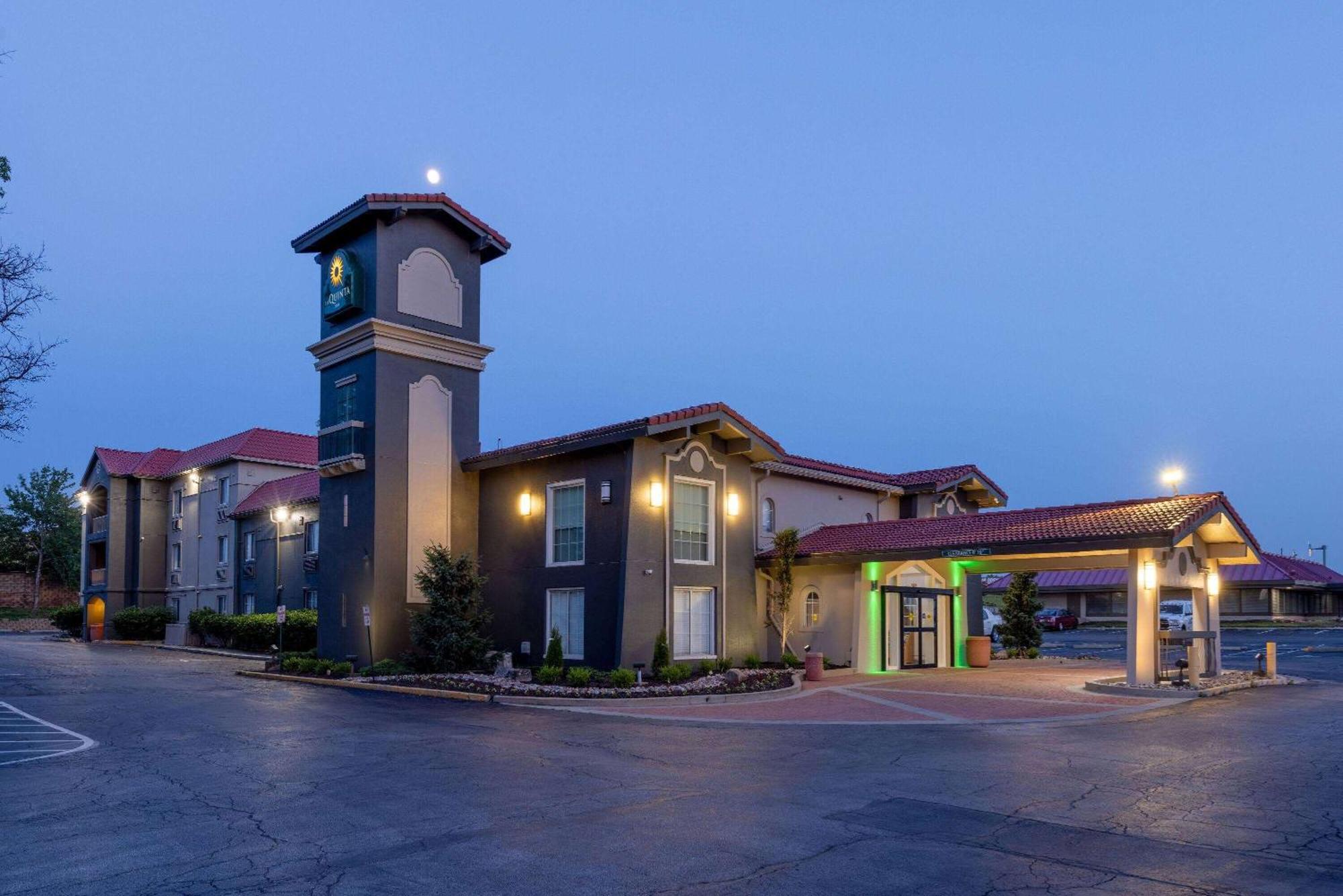 La Quinta Inn By Wyndham Kansas City Lenexa Exteriör bild